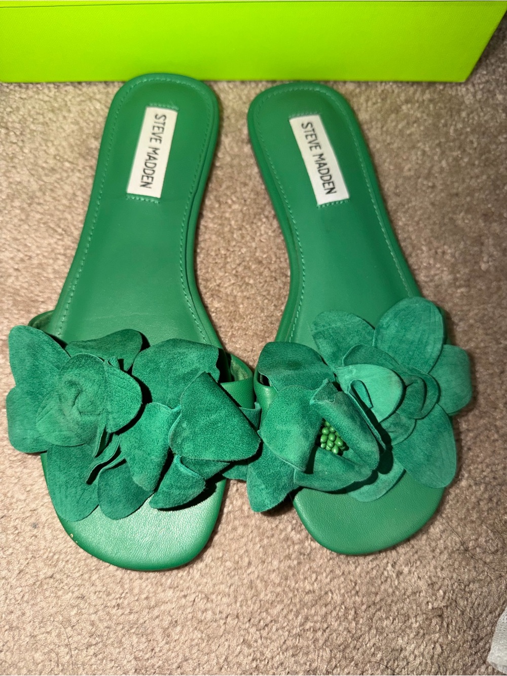 Steve Madden Emerald Green Floral Slide Sandals